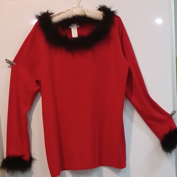 Worthington Red and Black Sweater - Picture 4 of 10